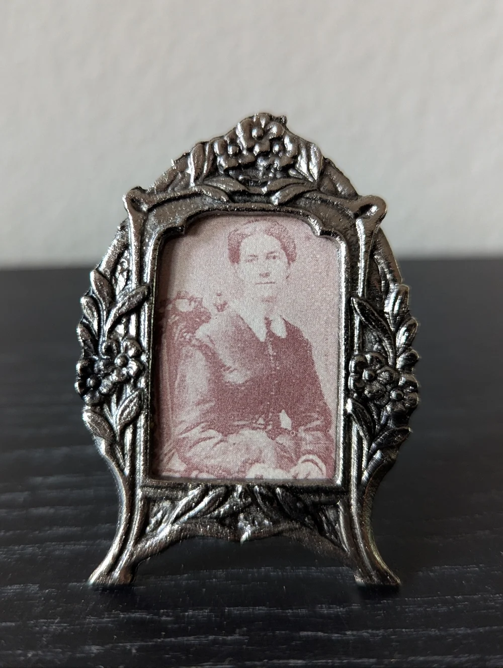 Vintage Ornate Miniature PewterSilver Towned Picture Frame 2.5